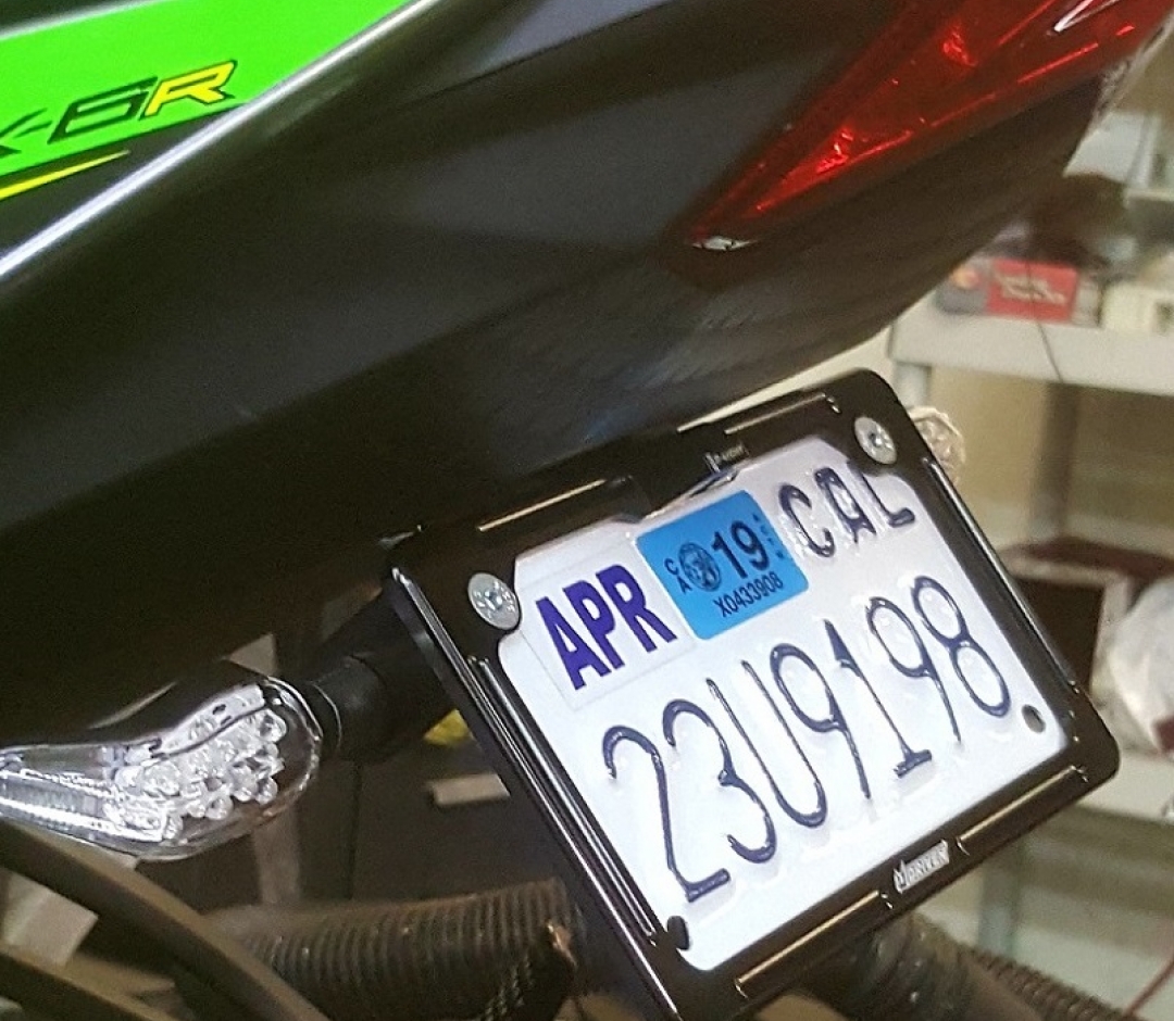 DKZ-041 09-18 KAWASAKI ZX6R (with turn signals) | Driven Racing